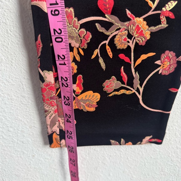 *NWOT* SOFT SURROUNDINGS ‘Indian Rose’ Ponte Pull-On Pants - Picture 6 of 16